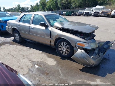 FORD CROWN VICTORIA 2004