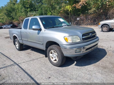 TOYOTA TUNDRA 2001
