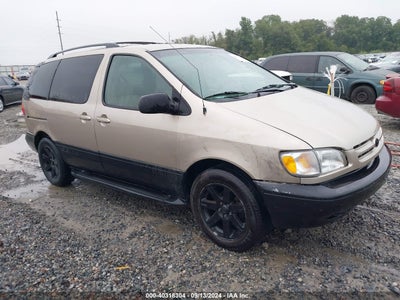 TOYOTA SIENNA 2000