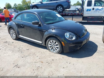 VOLKSWAGEN BEETLE 2018