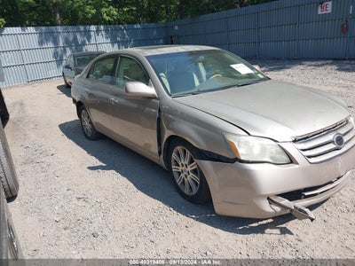 TOYOTA AVALON 2006