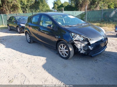 TOYOTA PRIUS C 2013