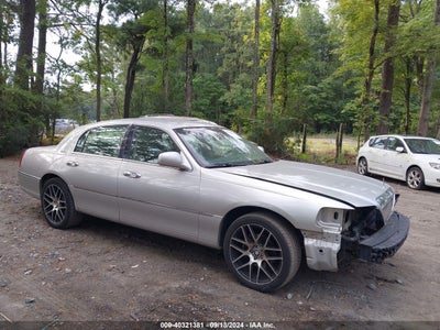 LINCOLN TOWN CAR 2007