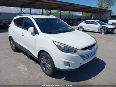 HYUNDAI TUCSON 2015