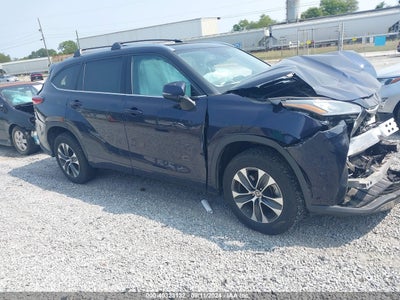TOYOTA HIGHLANDER 2020