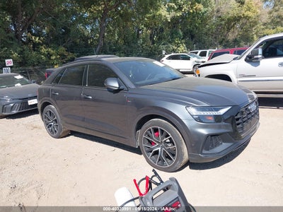 AUDI Q8 2019
