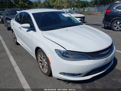 CHRYSLER 200 2015