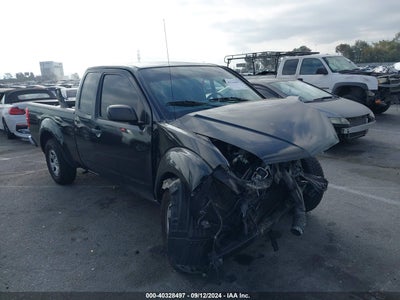 NISSAN FRONTIER 2016