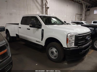 FORD F-350 2024