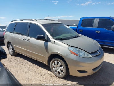 TOYOTA SIENNA 2009