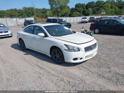 NISSAN MAXIMA 2014