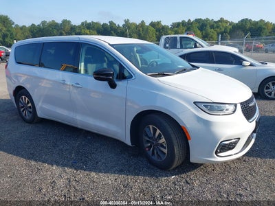 CHRYSLER PACIFICA HYBRID 2024