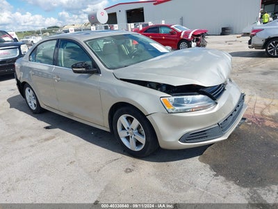 VOLKSWAGEN JETTA 2014