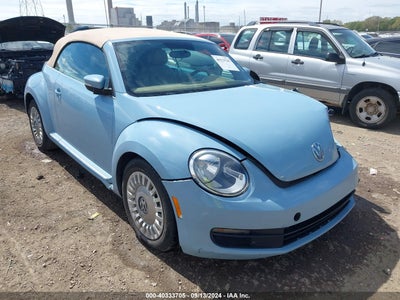 VOLKSWAGEN BEETLE 2015
