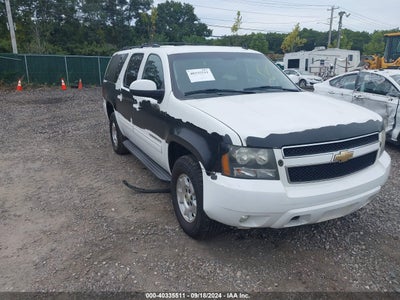 CHEVROLET SUBURBAN 1500 2011