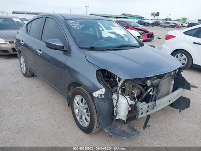 NISSAN VERSA 2017