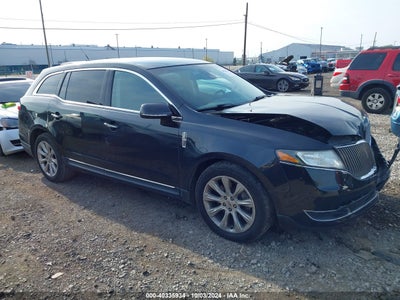 LINCOLN MKT 2014