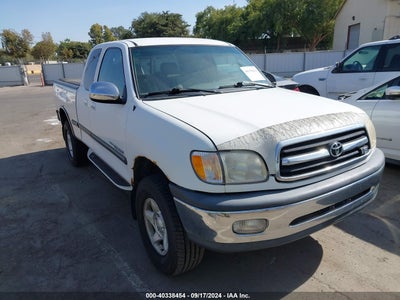 TOYOTA TUNDRA 2000