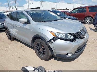 NISSAN ROGUE SPORT 2017