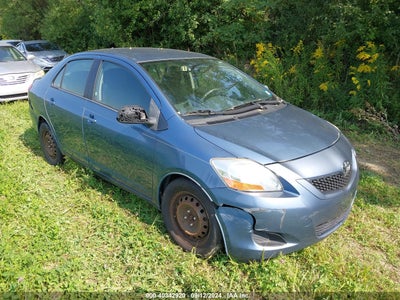 TOYOTA YARIS 2009