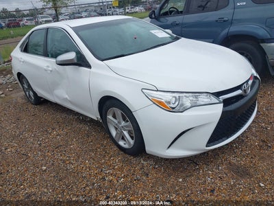 TOYOTA CAMRY 2016