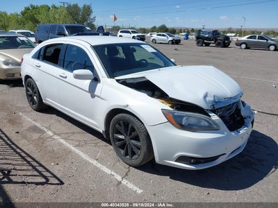 CHRYSLER 200 2013