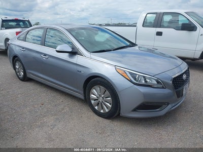 HYUNDAI SONATA HYBRID 2016