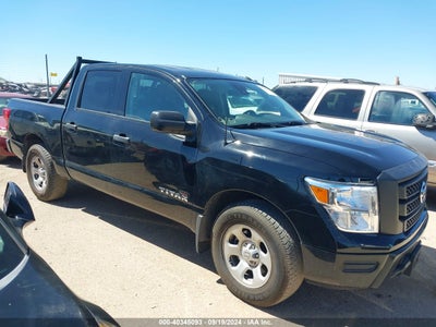 NISSAN TITAN 2021