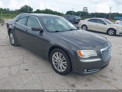 CHRYSLER 300 2013