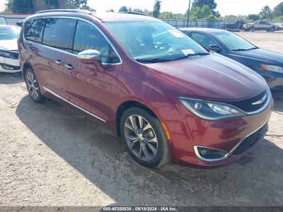 CHRYSLER PACIFICA 2017
