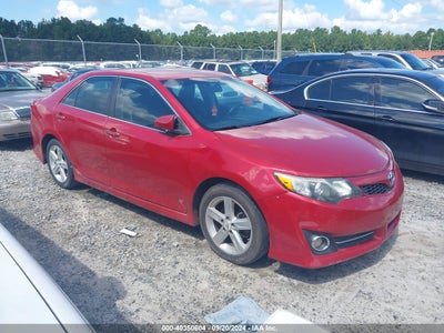 TOYOTA CAMRY 2012