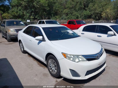TOYOTA CAMRY 2014