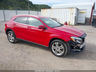 MERCEDES-BENZ GLA-CLASS 2015