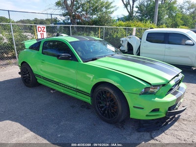 FORD MUSTANG 2013