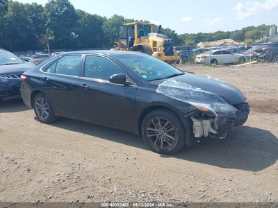 TOYOTA CAMRY 2015