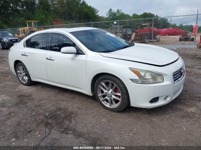 NISSAN MAXIMA 2014