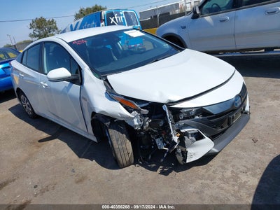 TOYOTA PRIUS PRIME 2021