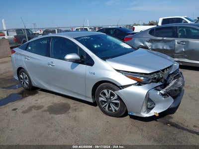TOYOTA PRIUS PRIME 2017