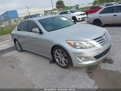 HYUNDAI GENESIS 2012