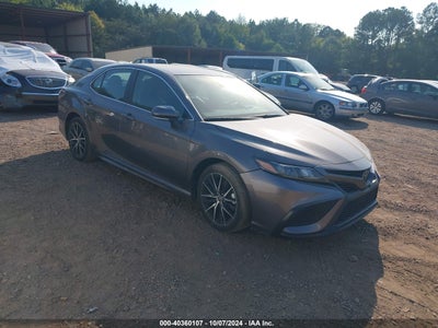 TOYOTA CAMRY 2023
