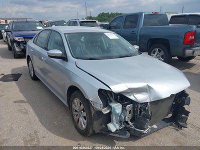 VOLKSWAGEN PASSAT 2015