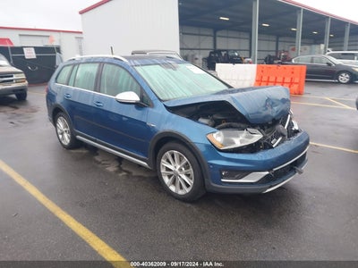 VOLKSWAGEN GOLF ALLTRACK 2017