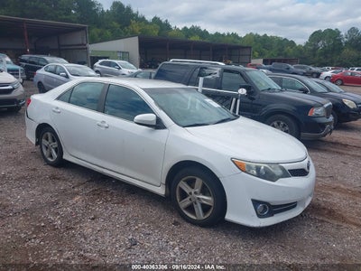 TOYOTA CAMRY 2014