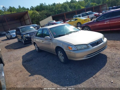 TOYOTA CAMRY 2001