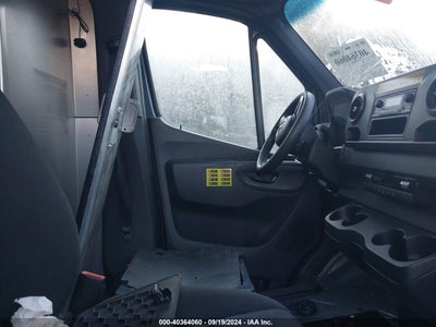 MERCEDES-BENZ SPRINTER 2500 2019