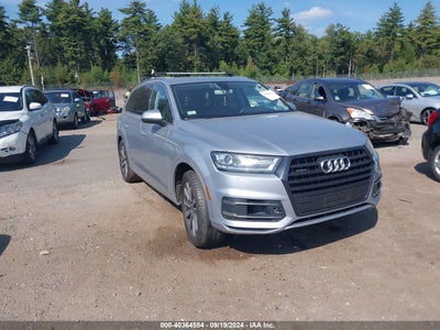 AUDI Q7 2017