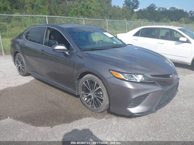 TOYOTA CAMRY 2020