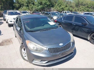 KIA FORTE 5-DOOR 2014