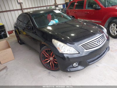 INFINITI JOURNEY 2013