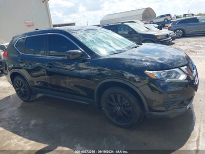 NISSAN ROGUE 2017